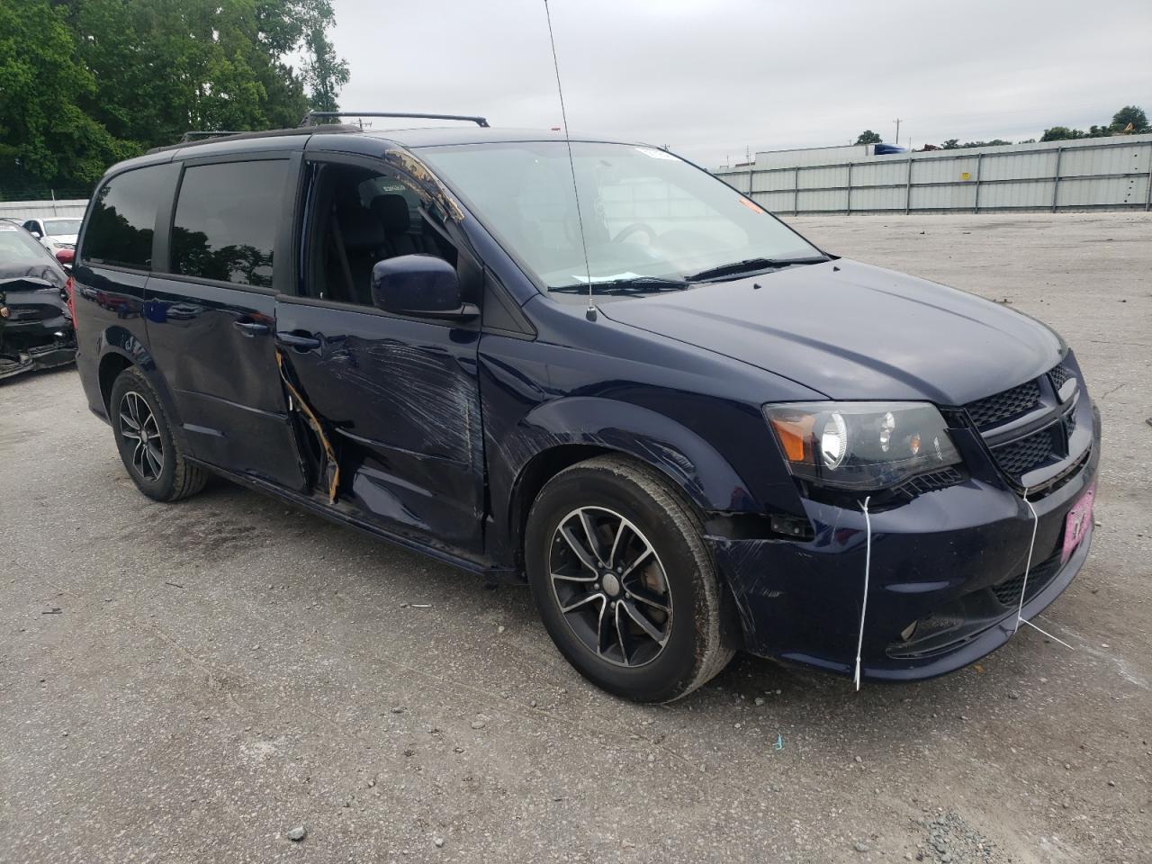 2017 Dodge Grand Caravan Gt Copart, lot number: 58759545, vin: 2C4RDGEG3HR824828. Thumbnail 4