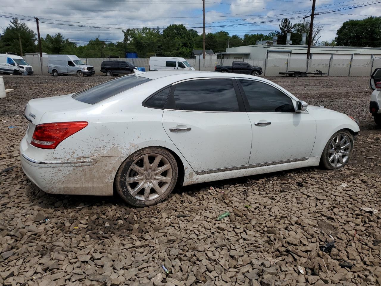 2012 Hyundai Equus Signature Copart, lot number: 57932755, vin: KMHGH4JH5CU052123. Thumbnail 3