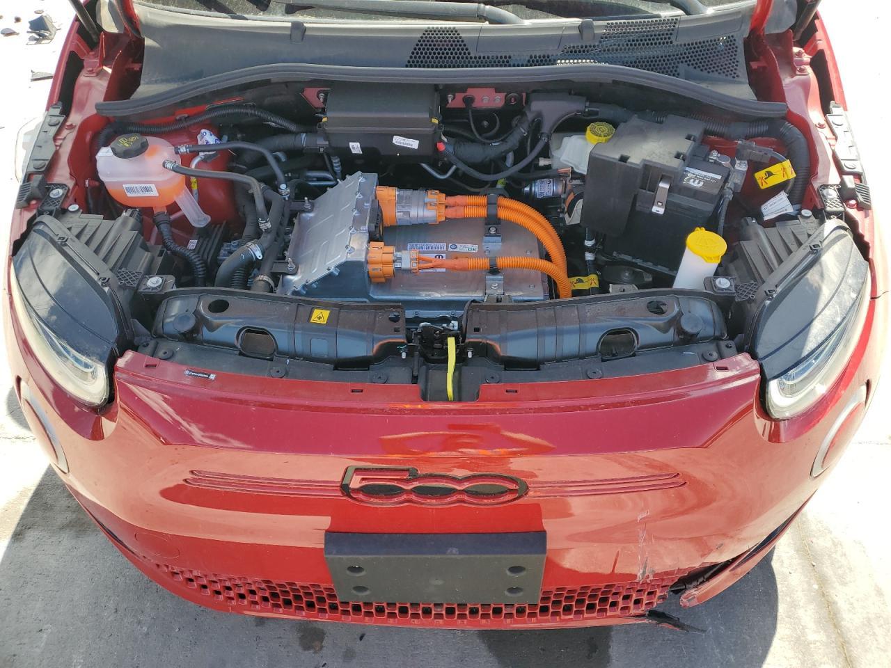 2024 Fiat 500 E Red Copart, lot number: 57270765, vin: ZFAFFAA43RX204609. Thumbnail 11