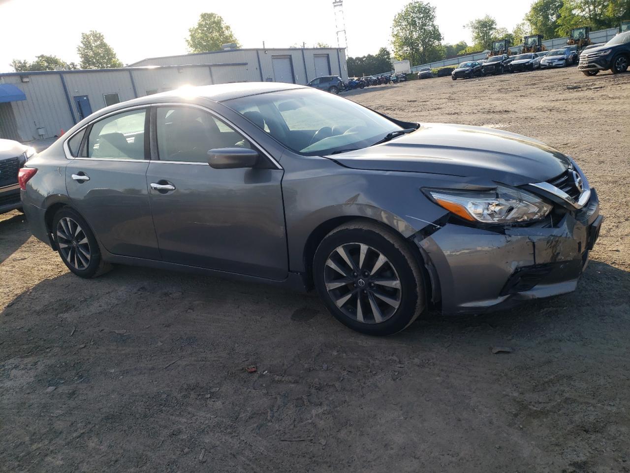 2016 Nissan Altima 2.5 Copart, lot number: 56249985, vin: 1N4AL3AP1GC252038. Thumbnail 4