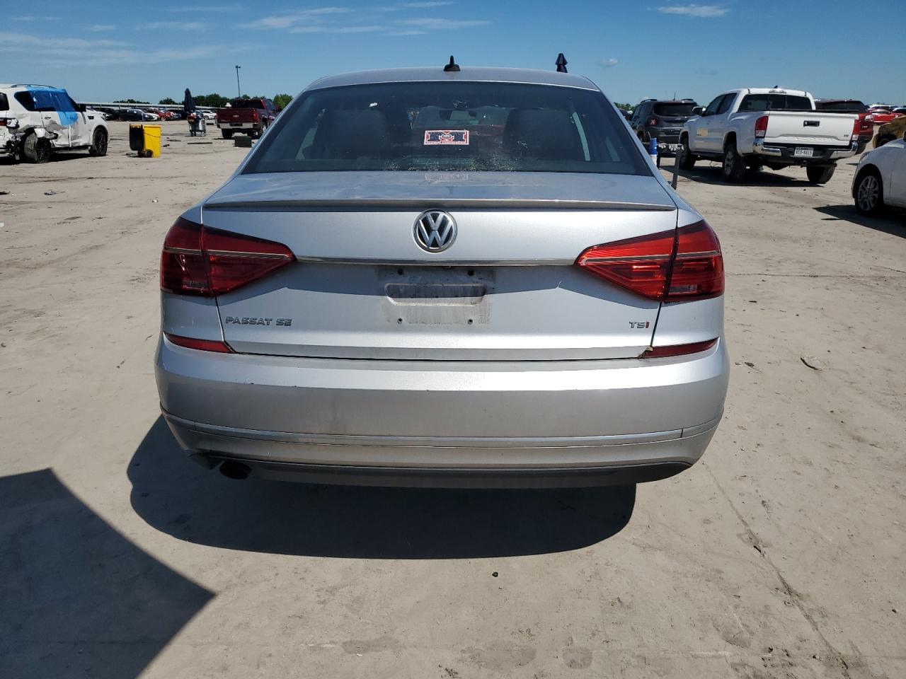 2016 Volkswagen Passat Se Copart, lot number: 56128005, vin: 1VWBS7A33GC060672. Thumbnail 6