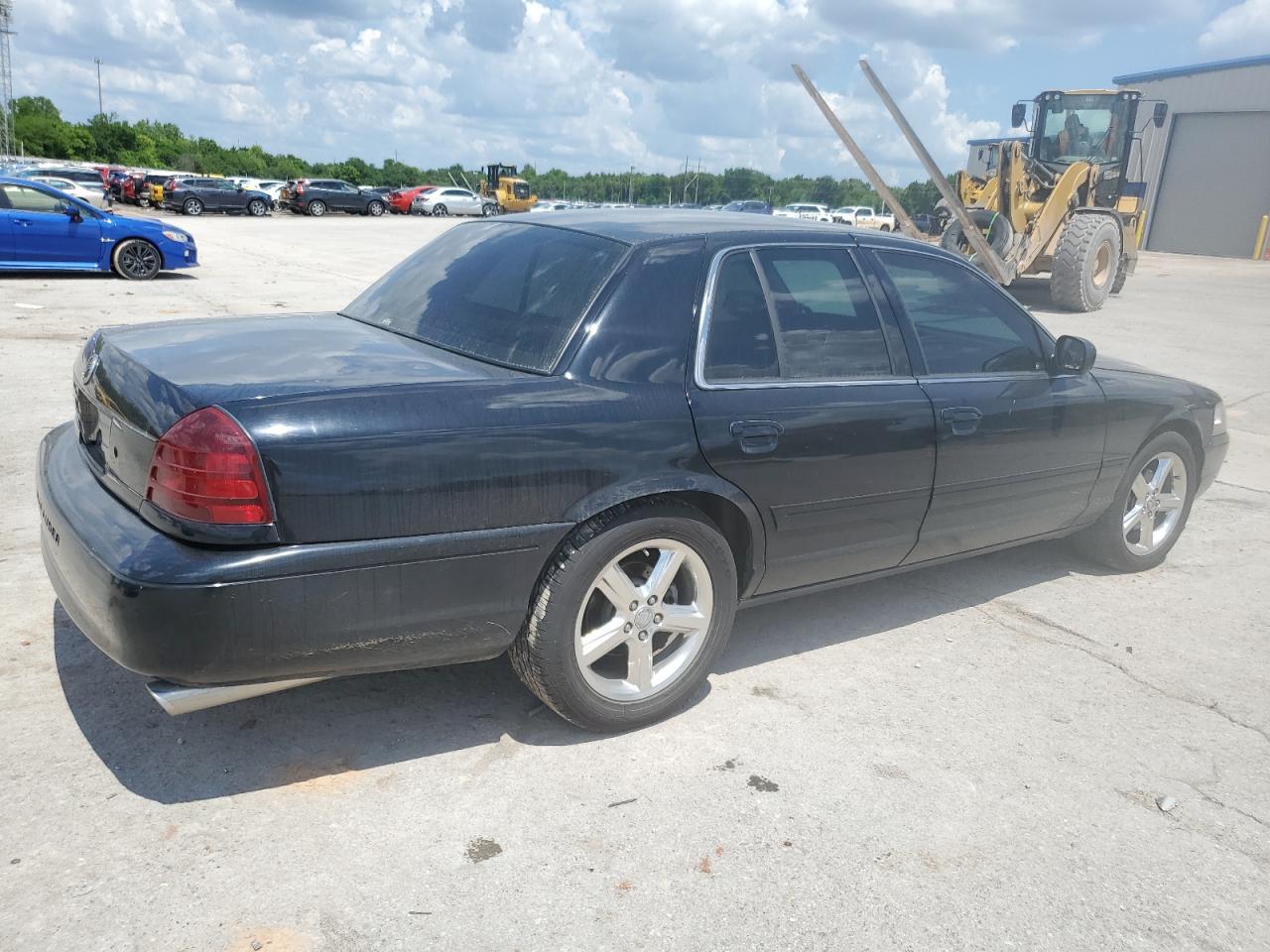 2003 Mercury Marauder Copart, lot number: 56279895, vin: 2MEHM75V03X638967. Thumbnail 3