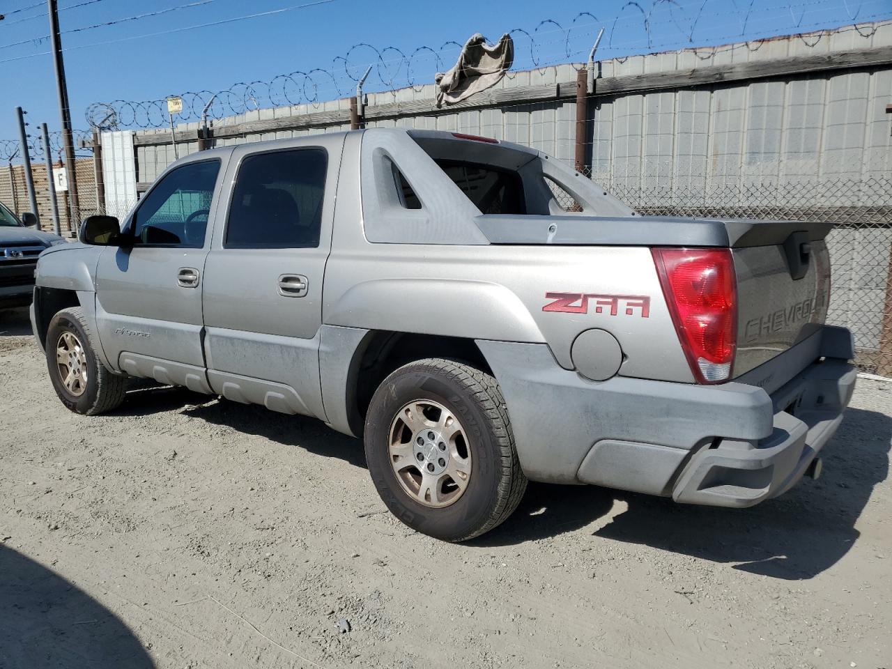 2002 Chevrolet Avalanche C1500 Copart, lot number: 59164275, vin: 3GNEC13T32G329497. Thumbnail 2