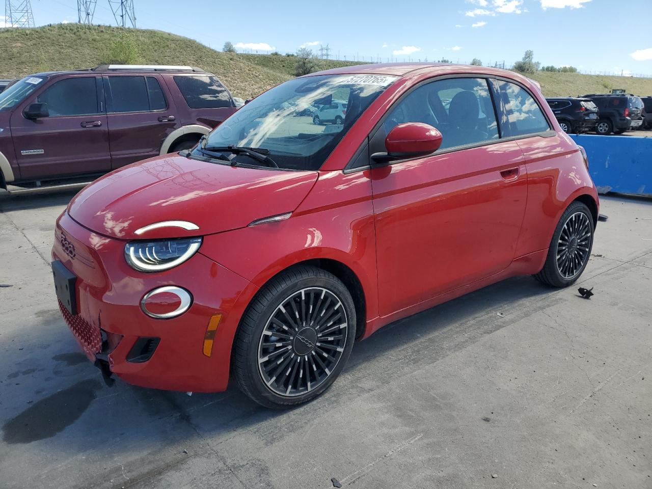 2024 Fiat 500 E Red Copart, lot number: 57270765, vin: ZFAFFAA43RX204609. Thumbnail 1