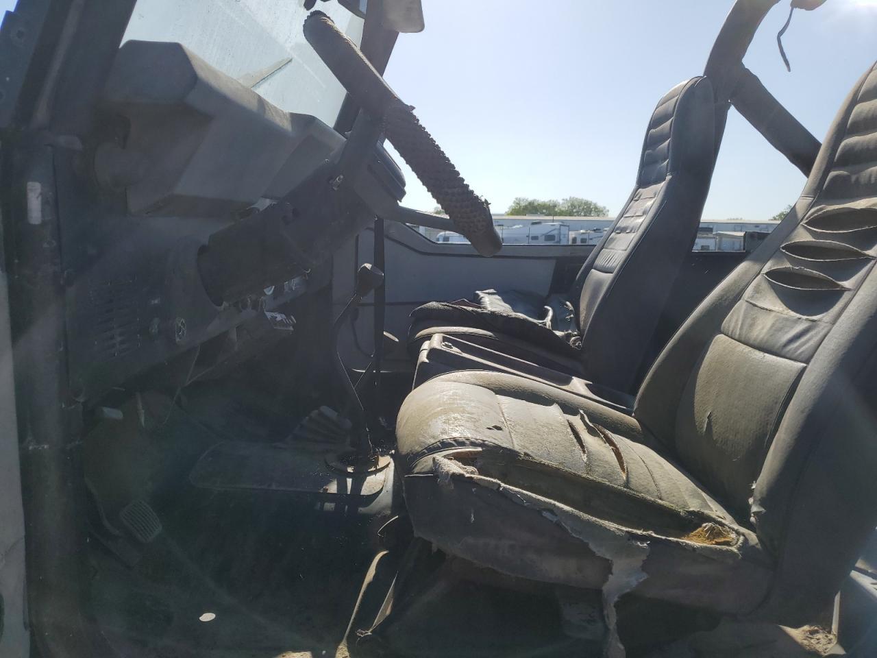 1984 Jeep Jeep Cj7 Copart, lot number: 57622165, vin: 1JCCF87A0ET099710. Thumbnail 7