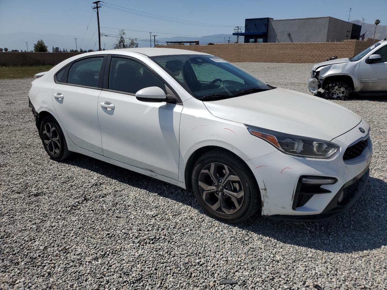 2021 Kia Forte Fe Copart, lot number: 59301265, vin: 3KPF24AD3ME375715. Thumbnail 4