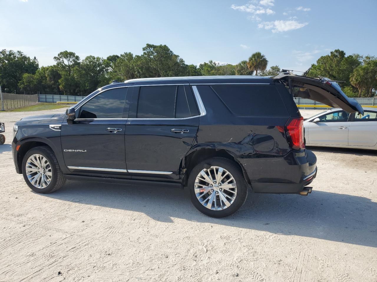 2021 GMC Yukon Denali Copart, lot number: 56538685, vin: 1GKS2DKL0MR148866. Thumbnail 2