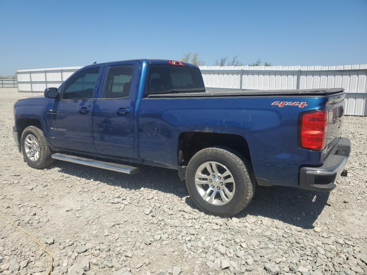 2015 Chevrolet Silverado K1500 Lt Copart, lot number: 56511075, vin: 1GCVKREC8FZ179755. Thumbnail 2