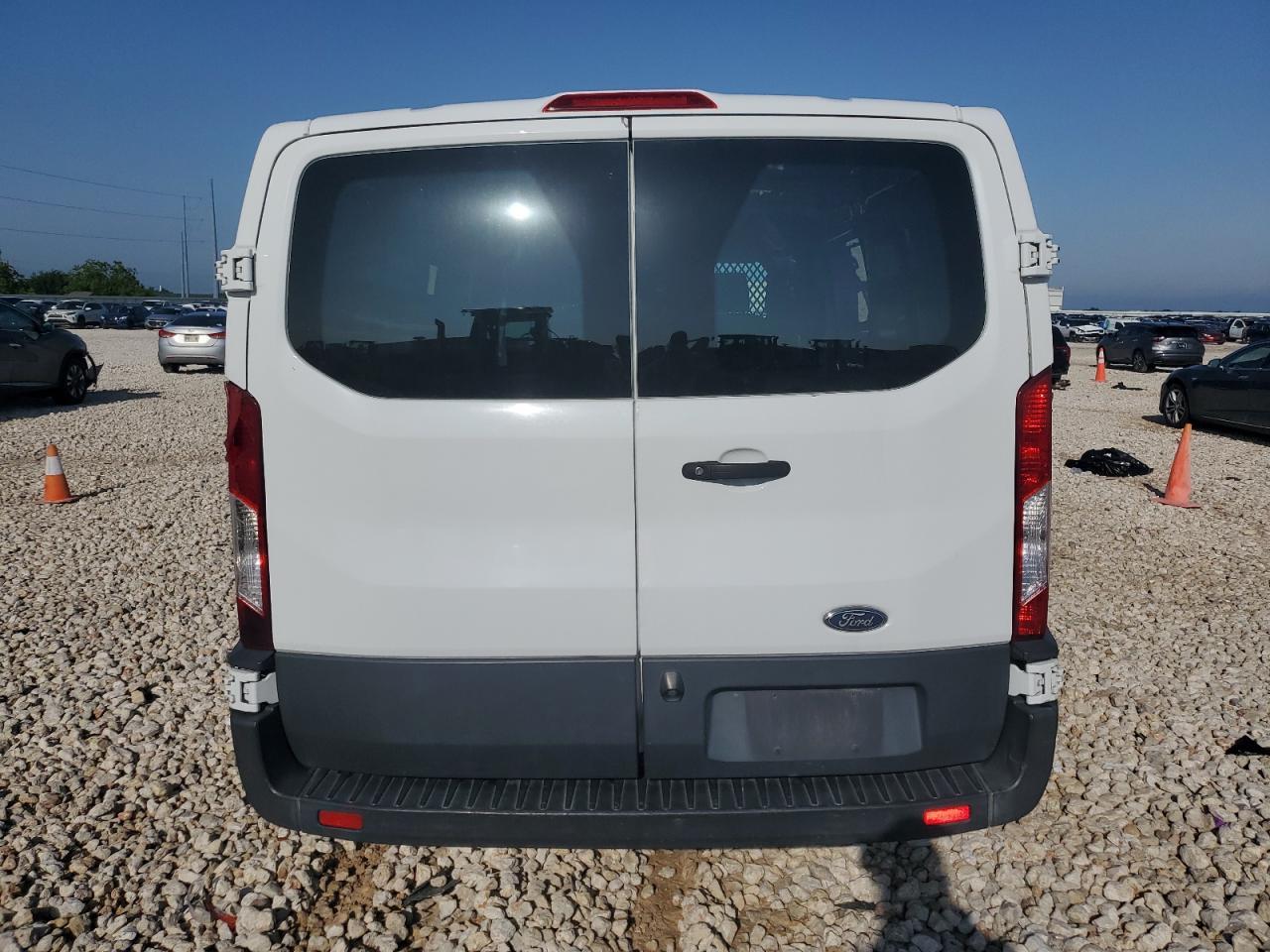 2018 Ford Transit T-250 Copart, lot number: 55868195, vin: 1FTYR1YM7JKB32779. Thumbnail 6