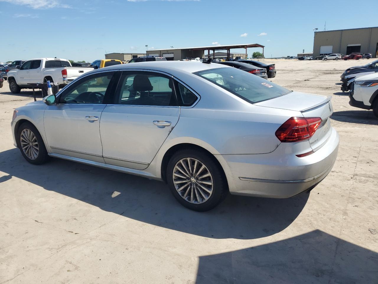 2016 Volkswagen Passat Se Copart, lot number: 56128005, vin: 1VWBS7A33GC060672. Thumbnail 2