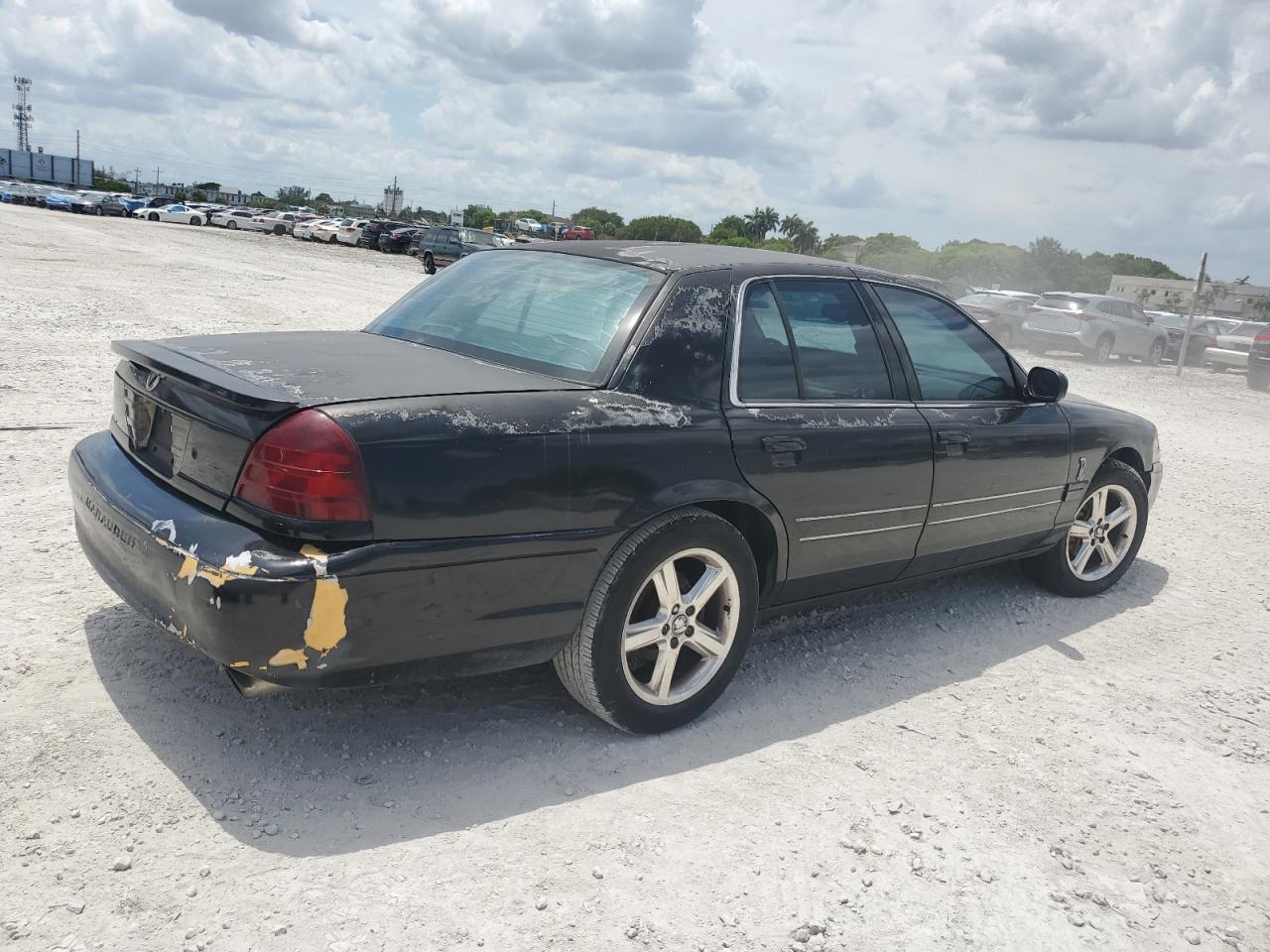 2003 Mercury Marauder Copart, lot number: 59290095, vin: 2MEHM75V83X658240. Thumbnail 3