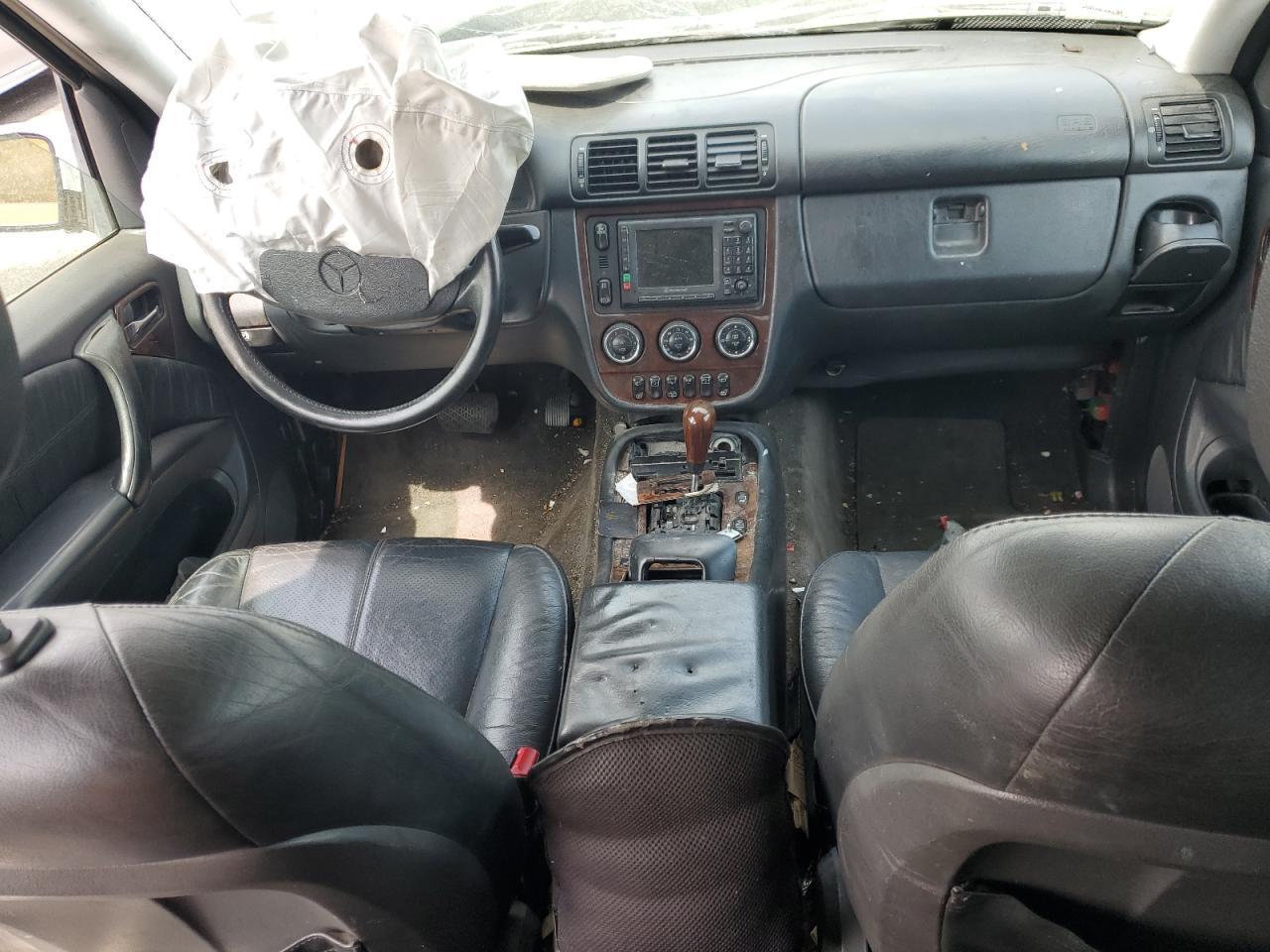 2004 Mercury Mls 500 Copart, lot number: 57248265, vin: NULL. Thumbnail 8