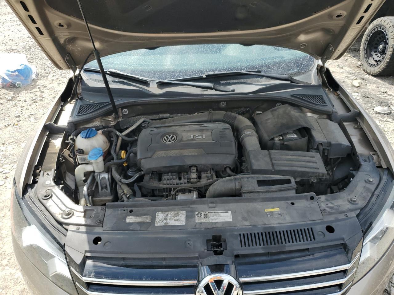 2015 Volkswagen Passat S Copart, lot number: 56024905, vin: 1VWAS7A3XFC035732. Thumbnail 11