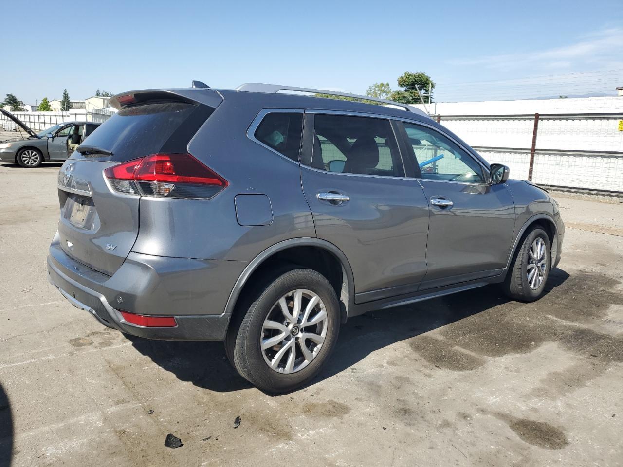 2019 Nissan Rogue S Copart, lot number: 56740525, vin: KNMAT2MTXKP529834. Thumbnail 3