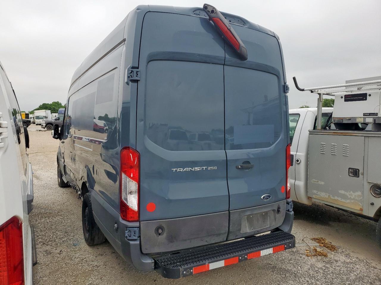 2020 Ford Transit T-250 Copart, lot number: 85759994, vin: 1FTBR3X83LKA55658. Thumbnail 2