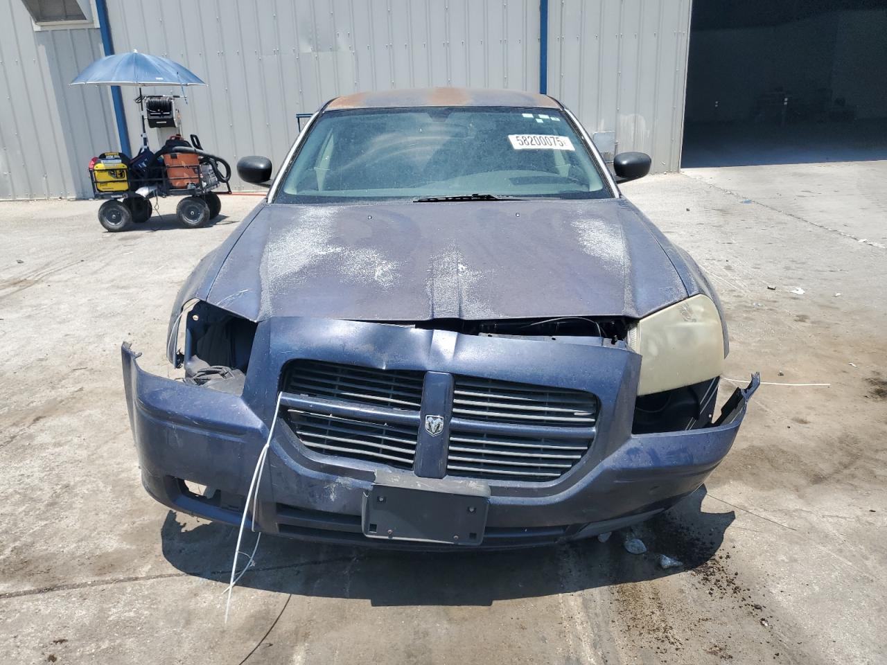 2005 Dodge Magnum Sxt Copart, lot number: 58200075, vin: 2D4FV48VX5H570760. Thumbnail 5