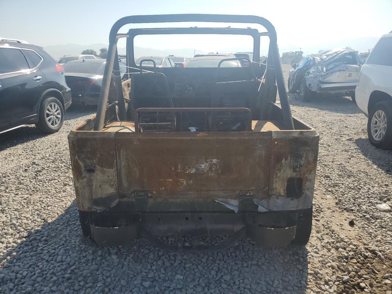 1984 Jeep Jeep Cj7 Copart, lot number: 65008364, vin: 1JCCF87E9ET108472. Thumbnail 6