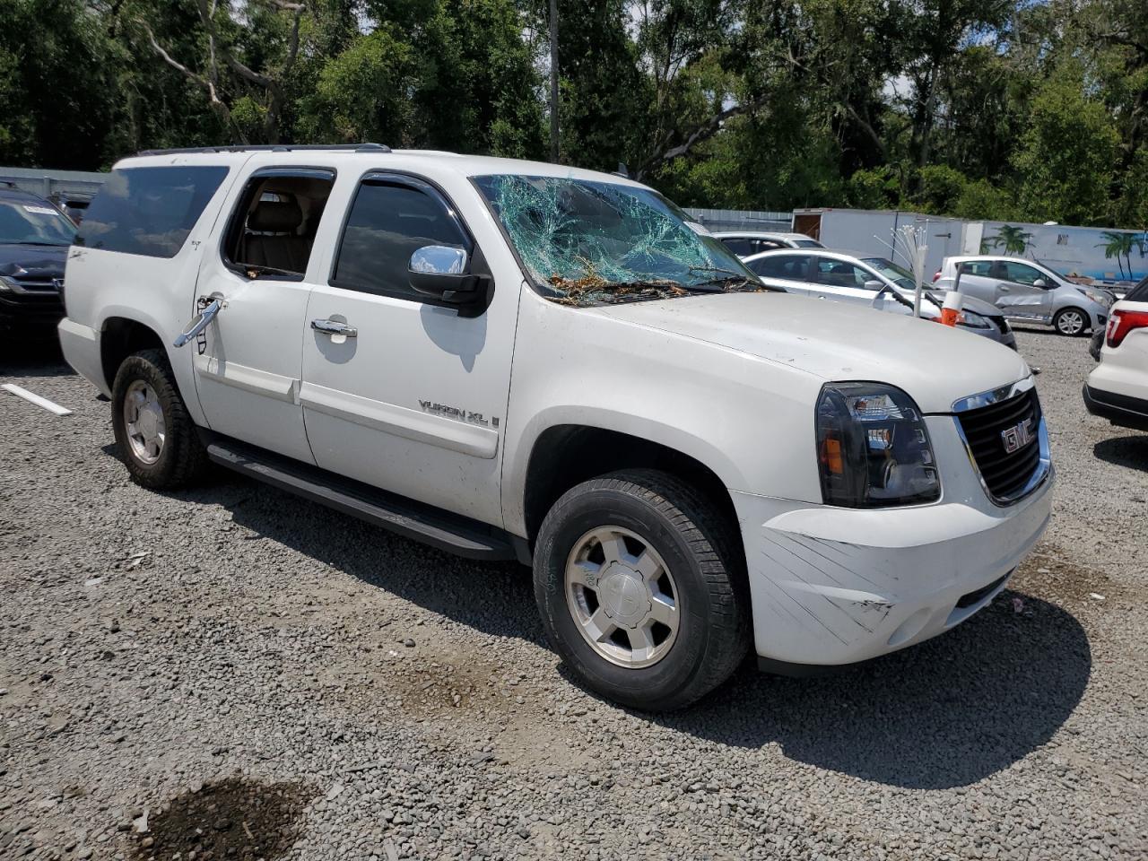 2008 GMC Yukon Xl C1500 Copart, lot number: 56515785, vin: 1GKFC16048J185484. Thumbnail 4
