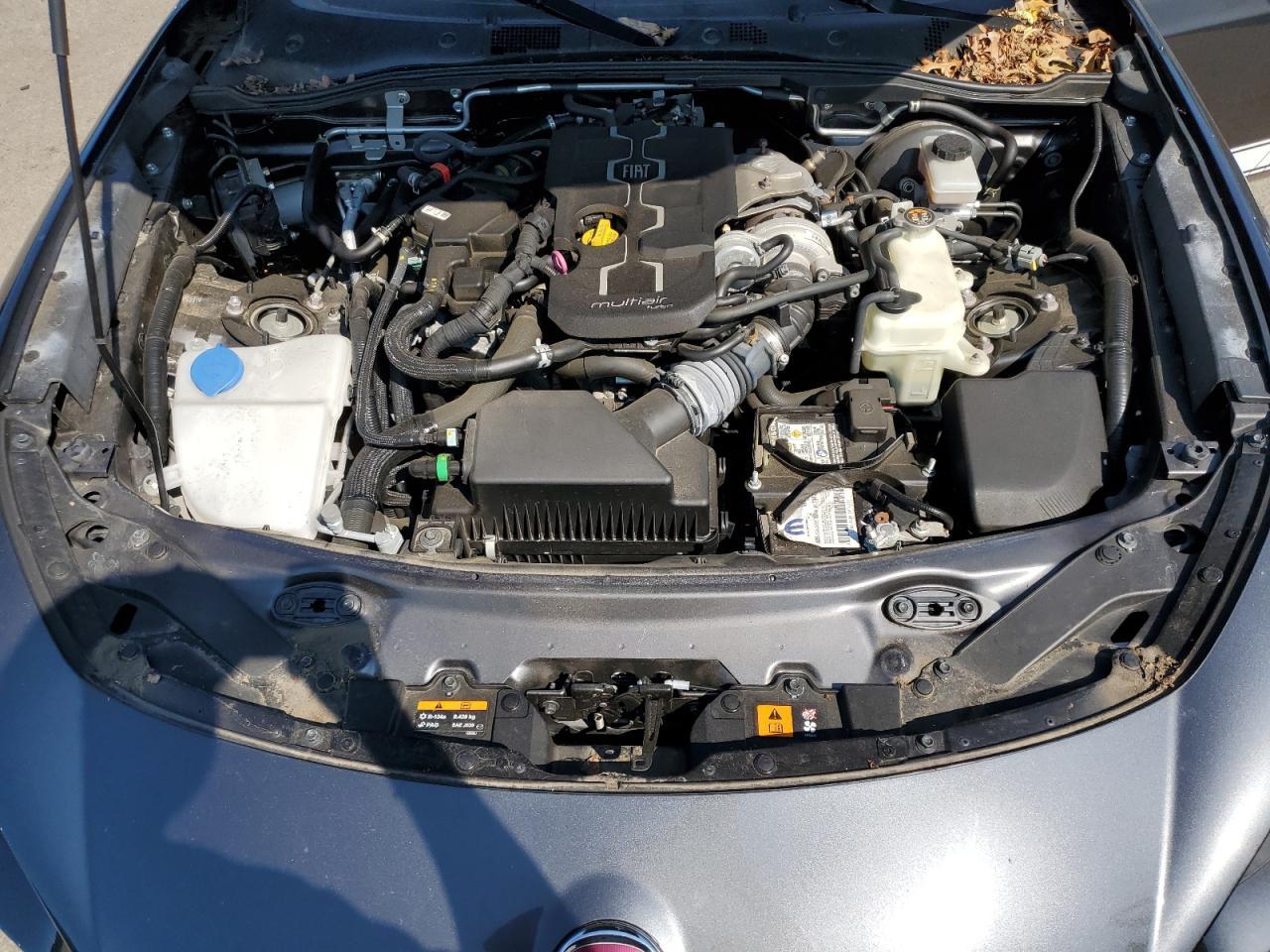 2017 Fiat 124 Spider Classica Copart, lot number: 69865014, vin: JC1NFAEK0H0128364. Thumbnail 11