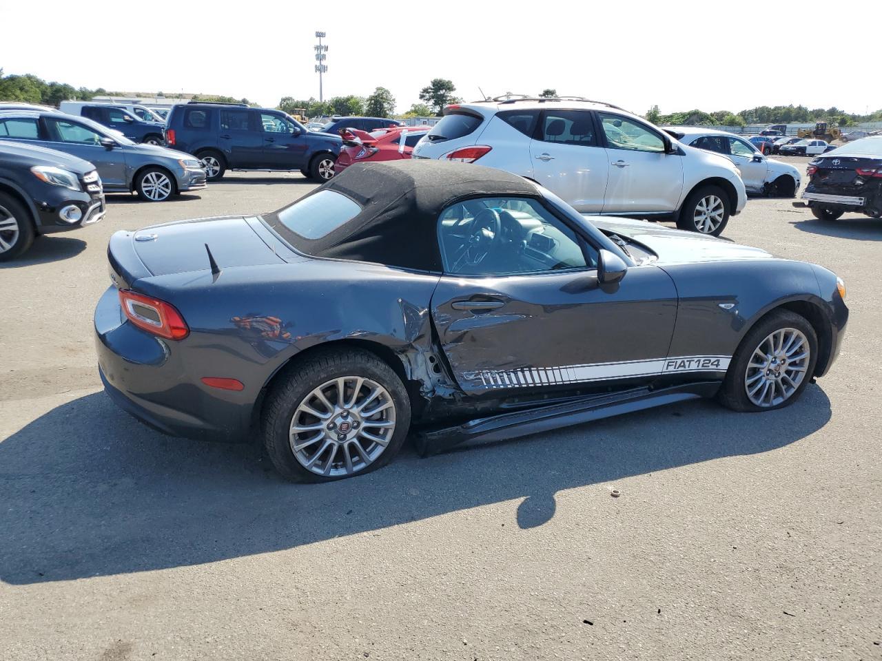 2017 Fiat 124 Spider Classica Copart, lot number: 69865014, vin: JC1NFAEK0H0128364. Thumbnail 3