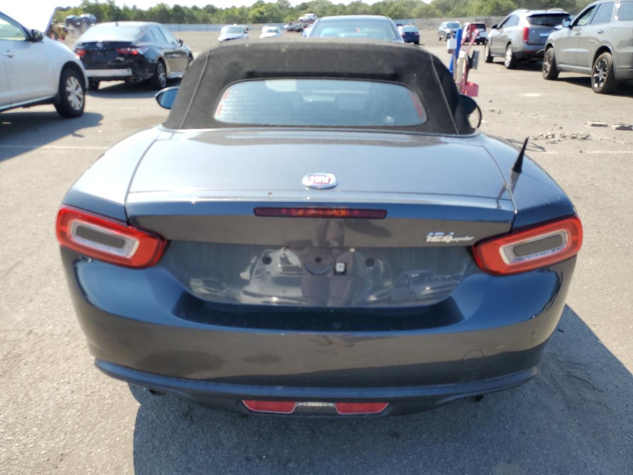 2017 Fiat 124 Spider Classica Copart, lot number: 69865014, vin: JC1NFAEK0H0128364. Thumbnail 6