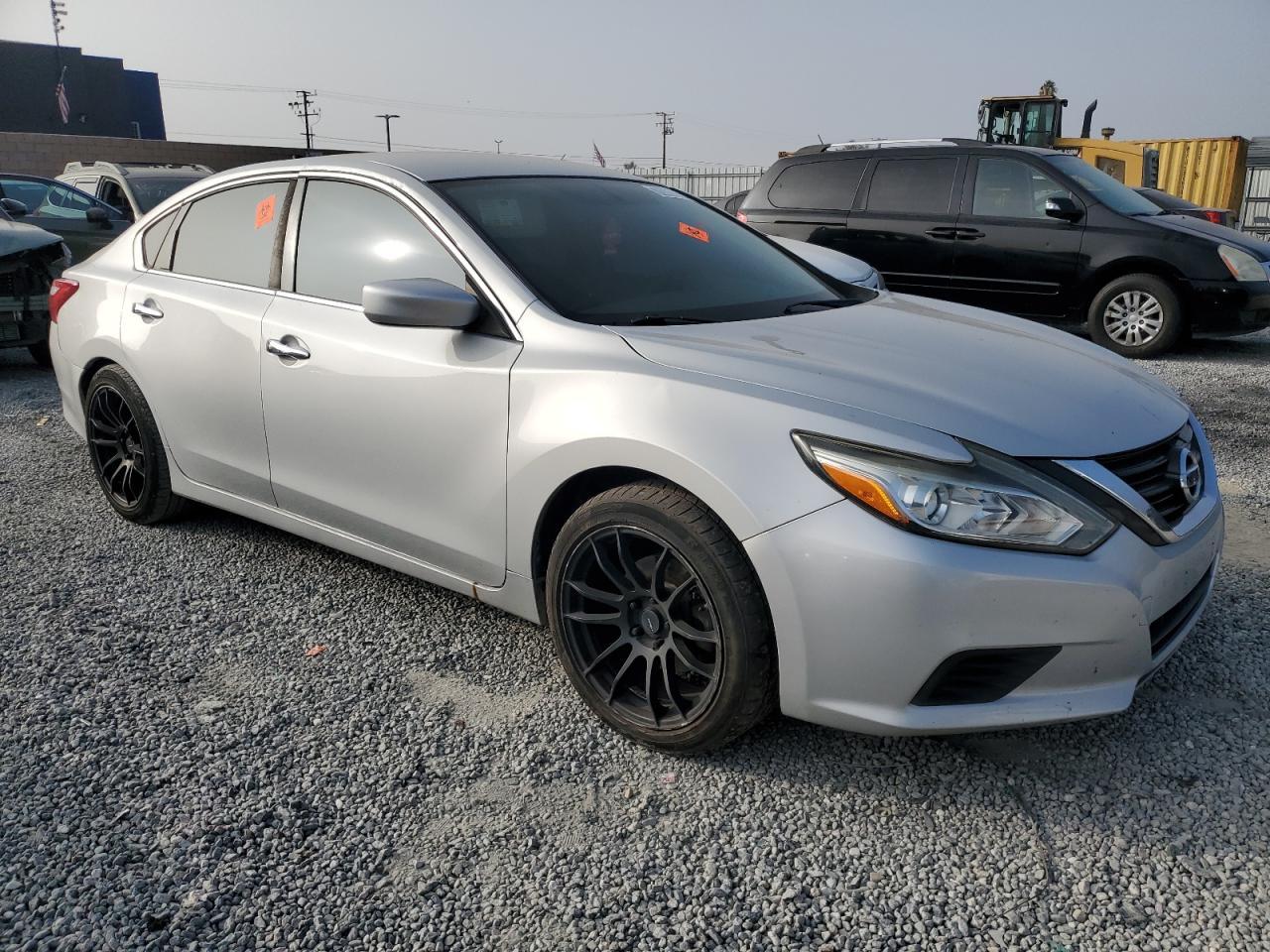 2016 Nissan Altima 2.5 Copart, lot number: 76360264, vin: 1N4AL3AP5GN304839. Thumbnail 4