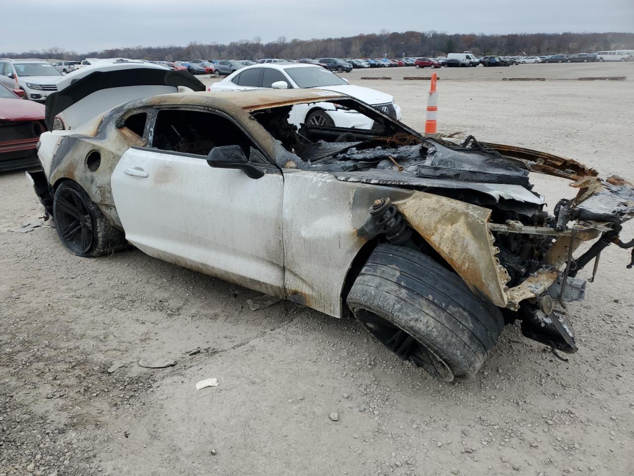 2019 Chevrolet Camaro Zl1 Copart, lot number: 82206794, vin: 1G1FJ1R67K0125271. Thumbnail 4