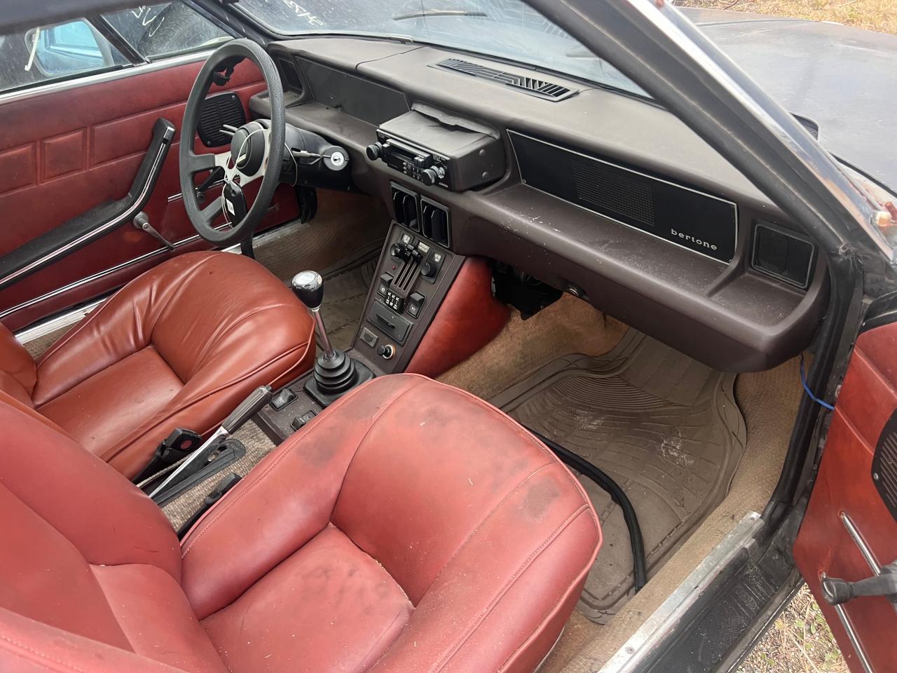 1976 FIAT X 1/9 Copart, lot number: 53919024, vin: 128AS0049501. Thumbnail 5