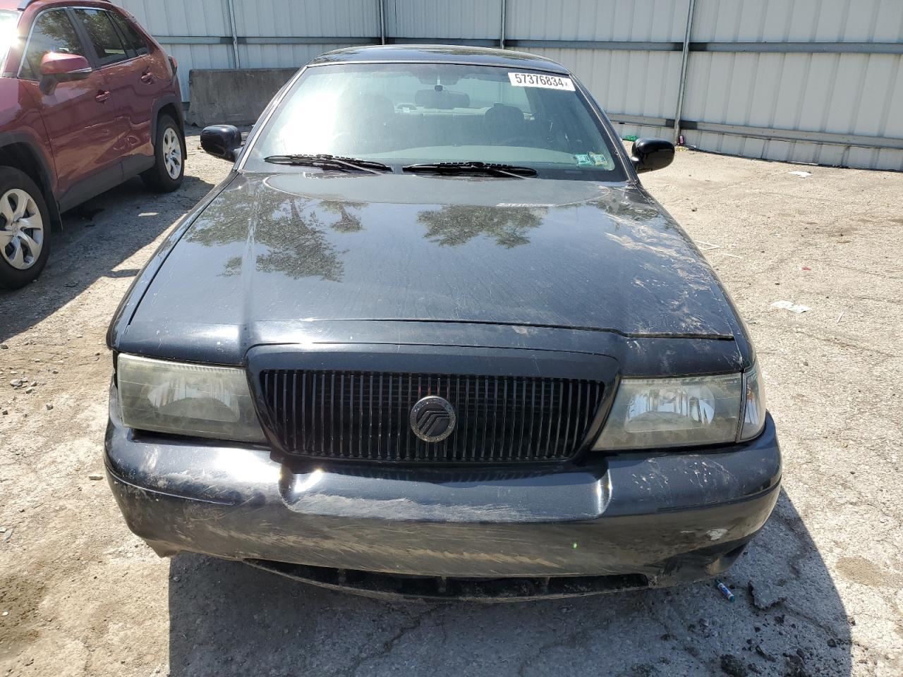 2004 MERCURY MARAUDER Copart, lot number: 57376834, vin: 2MEHM79V74X607727. Thumbnail 5