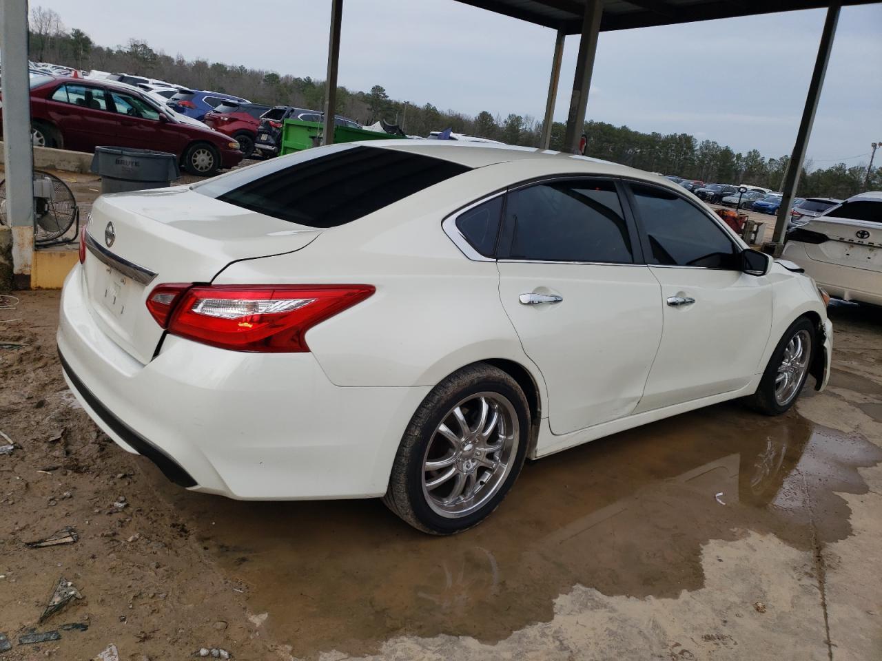 2017 NISSAN ALTIMA 2.5 Copart, lot number: 40291724, vin: 1N4AL3AP8HN337321. Thumbnail 3